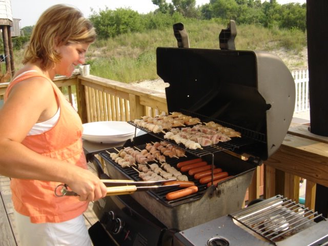 Karen grilling